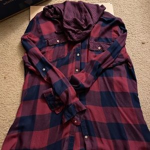 Super cute light weight flannel with hood!